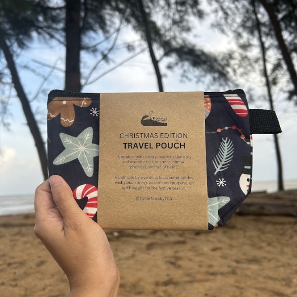 Christmas Edition: Travel Pouch